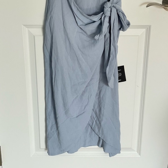 New! Lulus Stay Sunny Light Blue Faux Wrap Midi Dress NWT - 35784 - Picture 6 of 12
